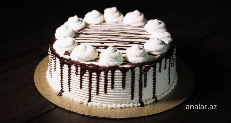 Yuxuda tort gormek
